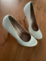 Brautschuhe Pumps Stöckelschuhe Highheels Champagne Nordrhein-Westfalen - Schwerte Vorschau