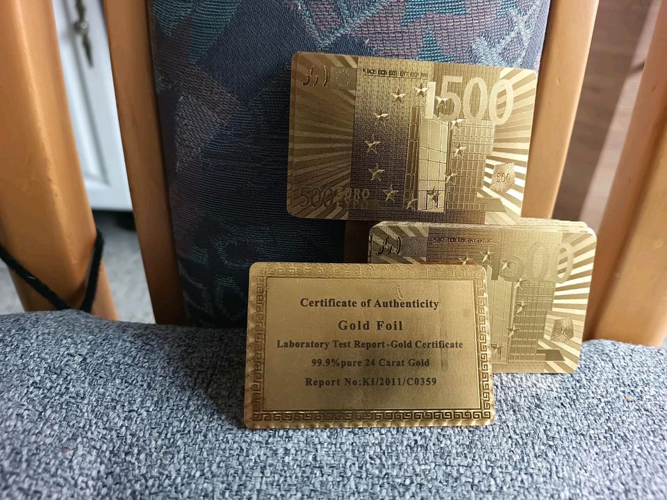 Goldene Poker Karten mit 500€ Logo  neu in Gütersloh