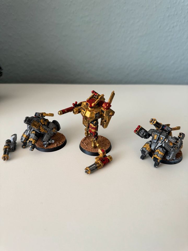 Warhammer 40k - Tau Hammerhead und 3x Krisis Kampfanzüge in Duisburg