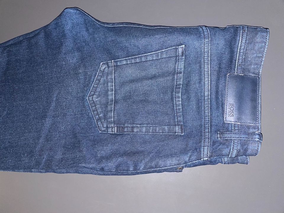 Boss Hugo Jeans Massimo Dutti jeans wie Neu in Hannover