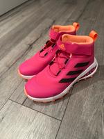 Adidas Mädchen Winterstiefel Gr. 37 1/3 Niedersachsen - Velpke Vorschau