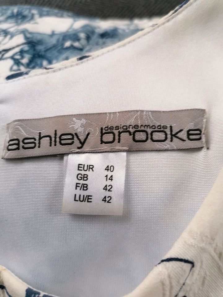 ASHLEY BROOKE Stretch-Etuikleid, weiß-jeansblau, Gr.40 in Quitzdorf am See