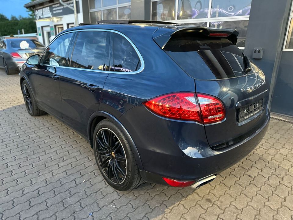 Porsche Cayenne S Diesel Chrono VOLL Panorama 1.Hand in Göttingen