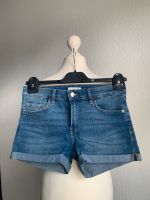 Mid-waist Jeans Short blau Gr. 34 mit Stretch Rheinland-Pfalz - Rengsdorf Vorschau