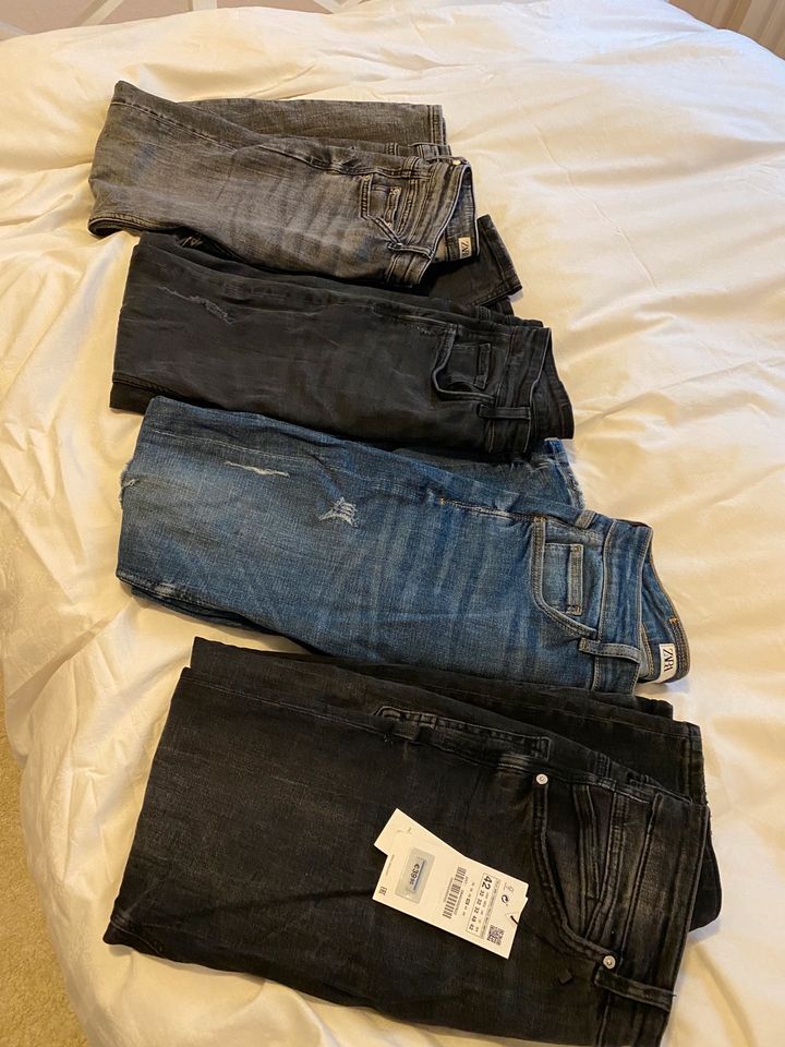 Zara Jeans & Tommy Hilfiger Jeans in Nürnberg (Mittelfr)