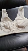 Bustier, BH, NEU, mit Knopfleiste vorne Niedersachsen - Rinteln Vorschau
