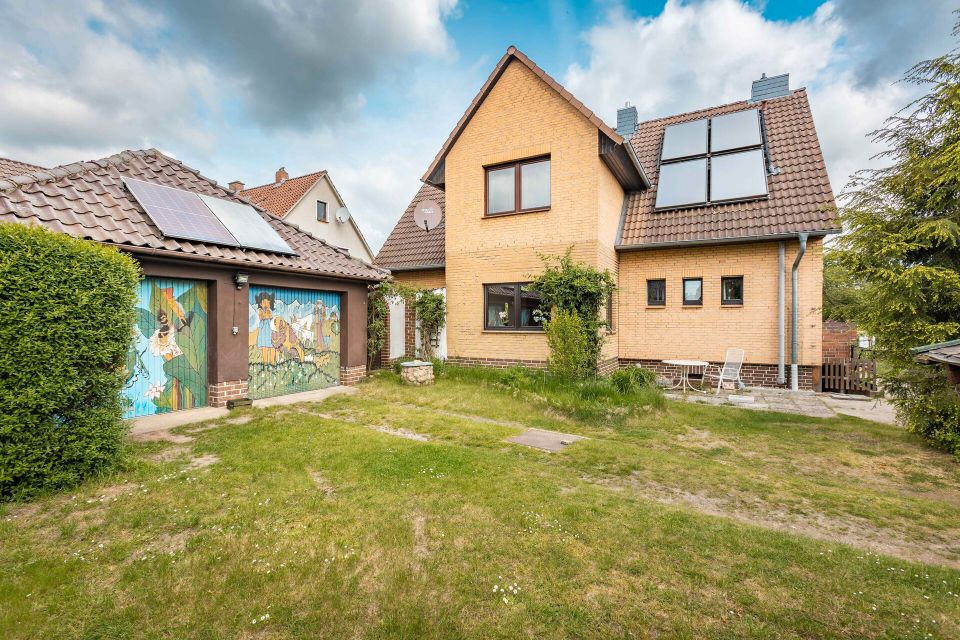 Einfamilienhaus mit viel Platz im Herzen von Uetze in Uetze