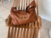 Coole Tommy Hilfiger Ledertasche Cognac Brandenburg - Ahrensfelde Vorschau