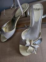 Neu Schuhe Vanille silber högl peep toe fessel Riemchen pumps Bayern - Straubing Vorschau