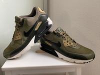 NIKE AIR MAX 90 khaki/army Gr. 45 US 11 Hessen - Erlensee Vorschau