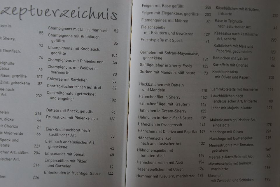 Buch Tapas - Klein, temperamentvoll und typisch spanisch in Kelheim