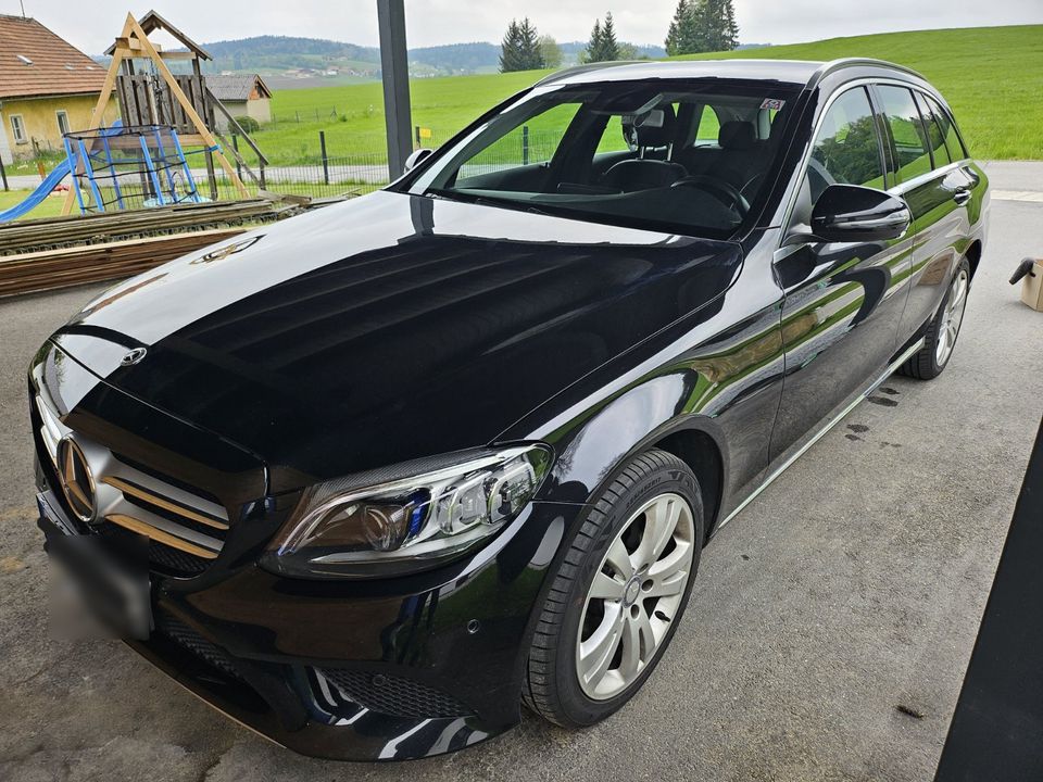 Mercedes Benz C 220d 4Matic T in Waldkirchen