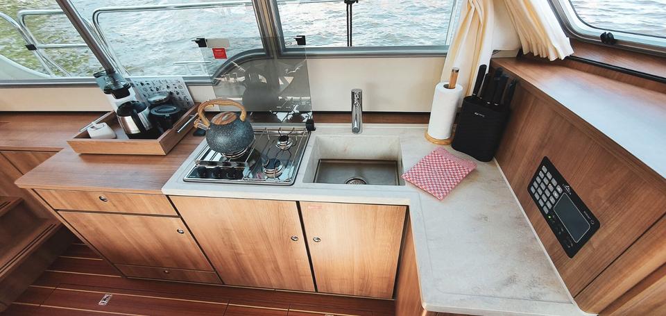 28.6. - 5.7. Charter Urlaub | Linssen Yacht| Potsdam Berlin Havel in Potsdam