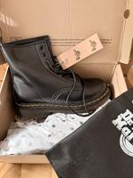 Dr. Martens -nagelneu- ungetragen Nordrhein-Westfalen - Witten Vorschau