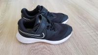 Nike Star Runner, Sportschuhe,  Turnschuhe 28,5 Niedersachsen - Jever Vorschau