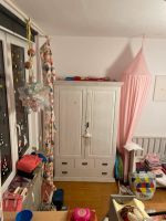 Odette Kinderkleiderschrank weiß massiv Kleiderschrank kein Ikea Nordrhein-Westfalen - Gelsenkirchen Vorschau