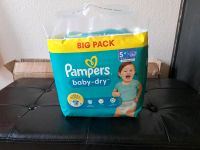 Pampers windeln Größe 5+ Bad Doberan - Landkreis - Neubuckow Vorschau