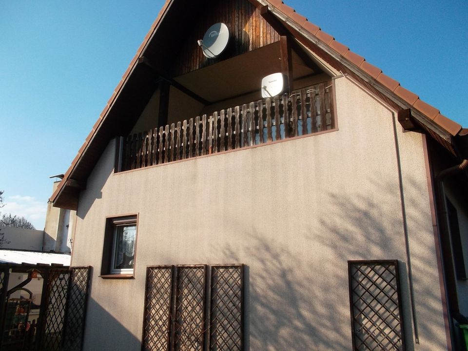 EINFAMILIENHAUS MIT BEWOHNBAREM ANBAU IN MAGDEBURG / Texas in Magdeburg