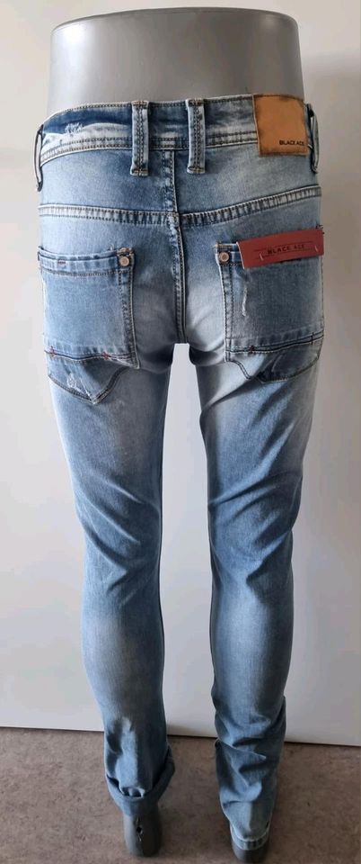 Herren Jeans in Blau, Slimfit und neue mit Etiketten!!! in Coburg