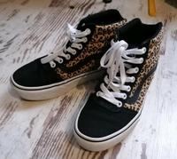 Vans leopard High  36.5 Damen Sneakers Nordrhein-Westfalen - Brilon Vorschau