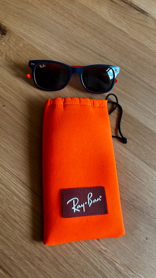 Ray-Ban Kindersonnenbrille in Krefeld