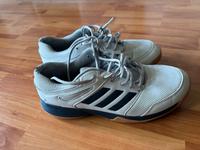 Adidas Hallenschuhe Gr. 41 2/3 Essen - Bredeney Vorschau