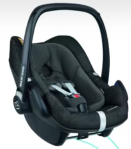 Maxi Cosi Auto Kindersitz und Babyschale mit TwoWay fix in Hamburg