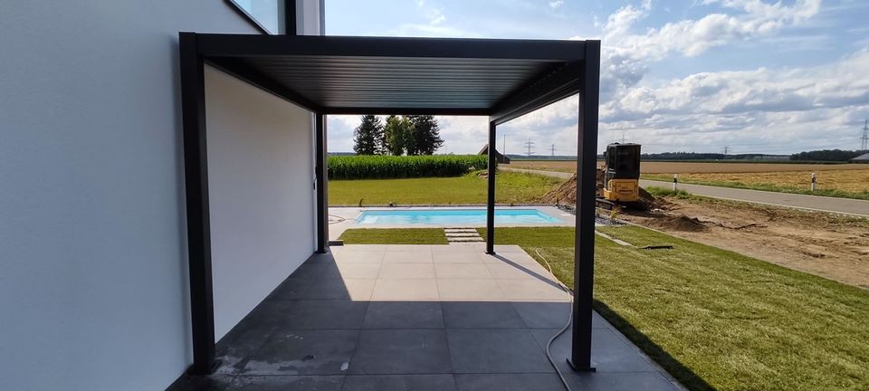 Wintergarten/Terrassenüberdachung/Sonnenschutz/Pergola/Carport in München