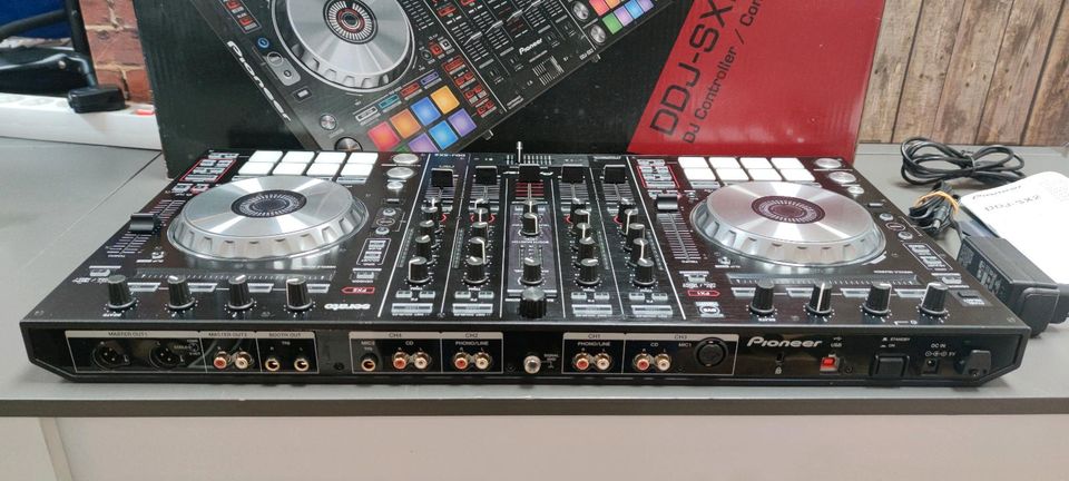 Pioneer DDJ-SX2 DJ Controller Mixer Mischpult für Serato in Soest