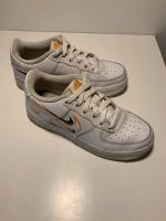 NIKE AIR Force 1 weiß Kindergröße: EU 36 / US 4Y Mitte - Wedding Vorschau