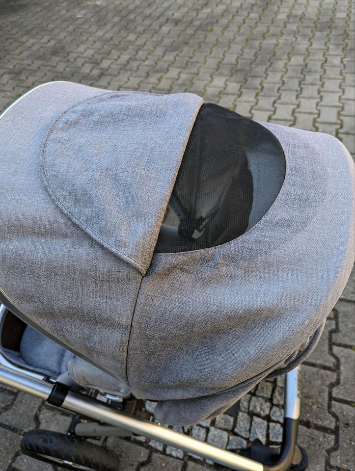 MON Kinderwagen in Dachwig