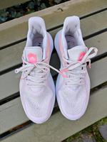 adidas Damen Alphatorsion 2.0 Sneaker Gr 41 Brandenburg - Potsdam Vorschau
