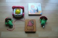 Babyspielzeug mit Zieh -Telefon und Holz - Steckspiel Niedersachsen - Hagermarsch Vorschau