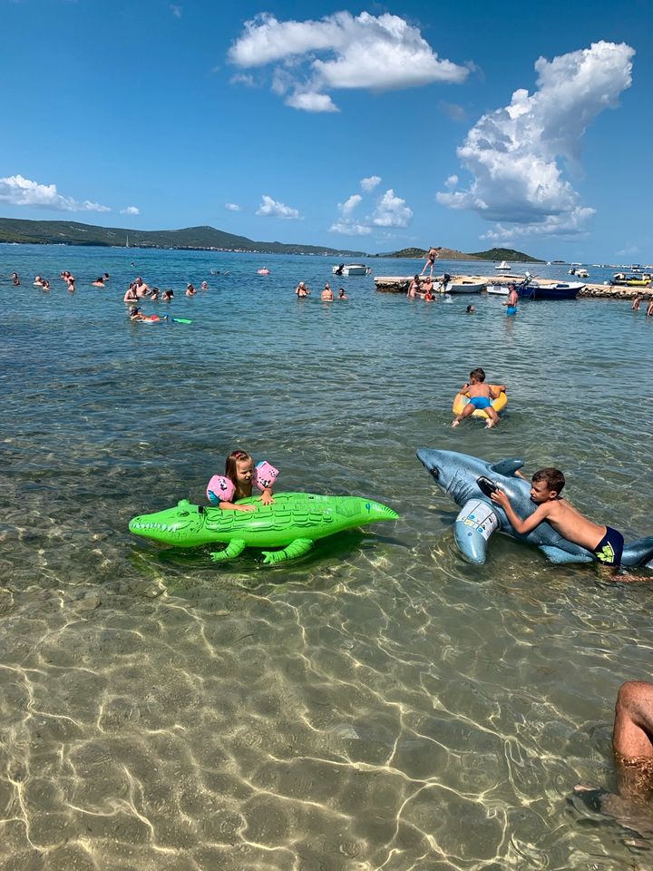 Kroatien Dalmatien Neu Ferienwohnungen Strandnähe, Boot in München