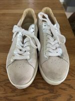 Diadora Sneaker Schuhe beige - gold 40 Wildleder Nordrhein-Westfalen - Wettringen Vorschau