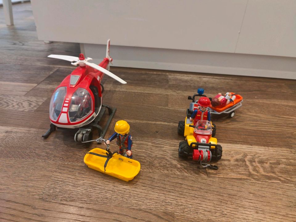 Playmobil Hubschrauber Feuerwehr / Bergwacht in Velbert