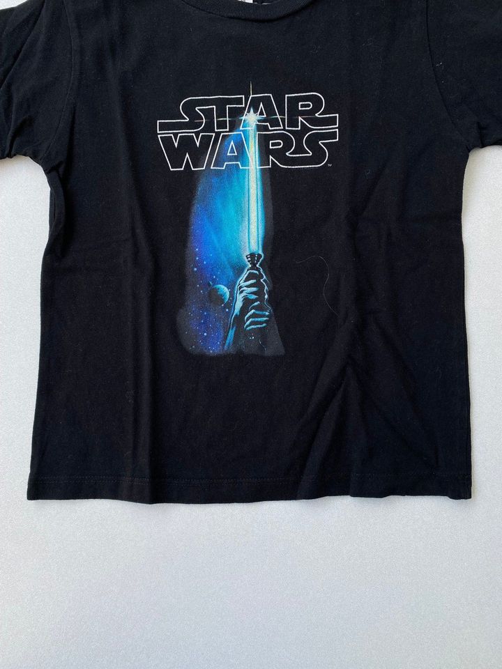 Shirt/T-Shirt Gr. 104 schwarz Star Wars in Waldbüttelbrunn