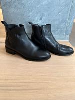 Stiefeletten schwarz 40 Brandenburg - Dallgow Vorschau