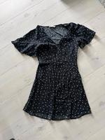 Sommerkleid von Stradivarius Bayern - Neudrossenfeld Vorschau