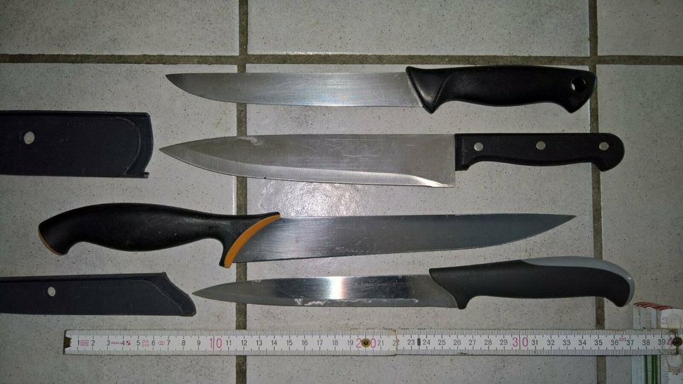 Küchenmesser Tupper, Fiskars, Solingen in Geschendorf