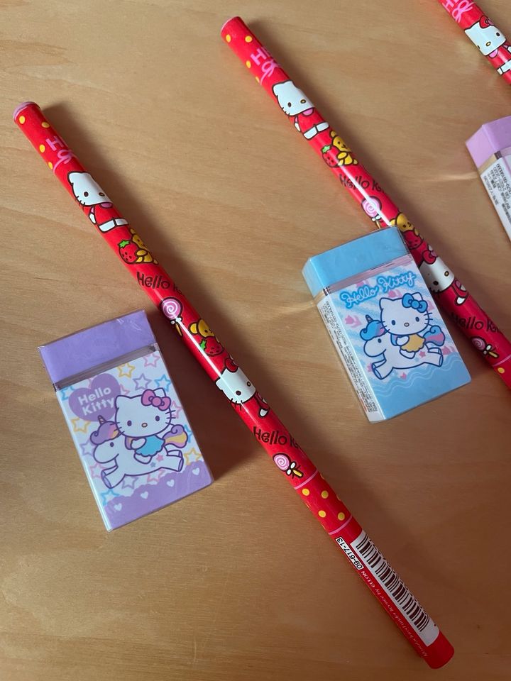 Hello Kitty Bleistift Radiergummi Set von Sanrio in Kaarst