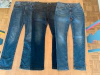 3 Jeans 164 Kleiderpaket Jungen Kr. München - Ottobrunn Vorschau