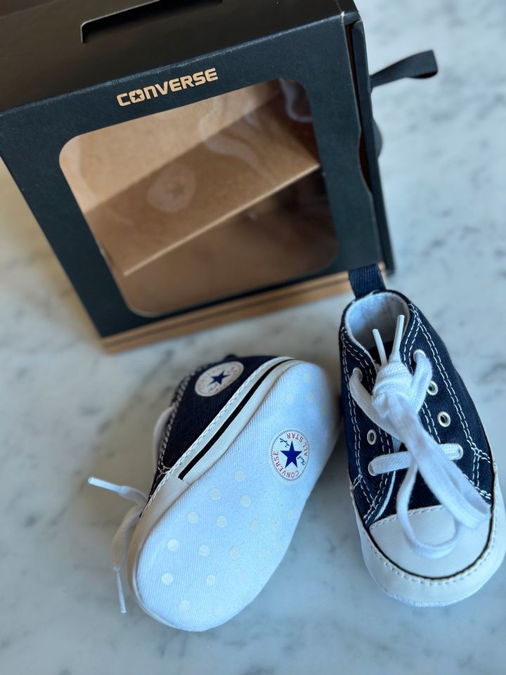 Converse Chucks Crib 2US Navy NEU in Berlin