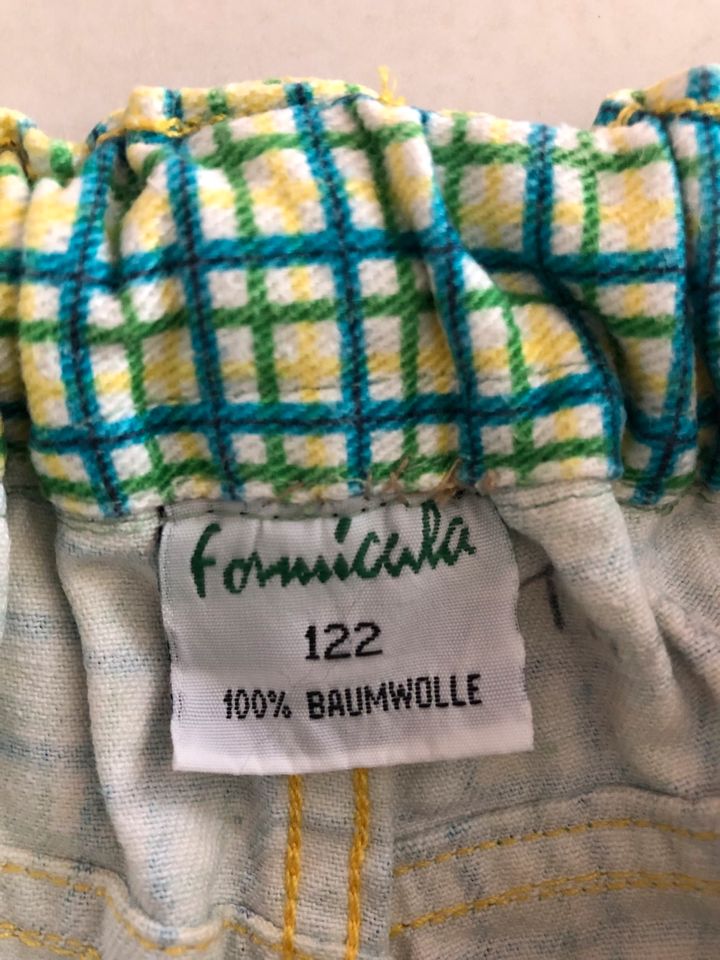 Mädchen Jeans, Marke formicula, 100% Baumwolle, Gr. 122 in Burgau