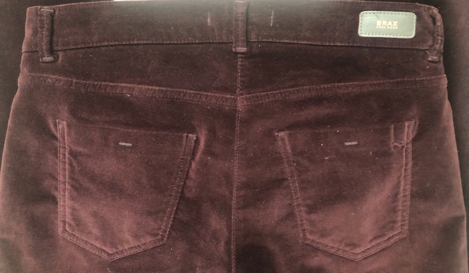 Ratingen eBay Kleinanzeigen Jeans Samt, | 29/34 jetzt Nordrhein-Westfalen Gr.38L, ist BRAX rot in Shakira Kleinanzeigen bordeaux -