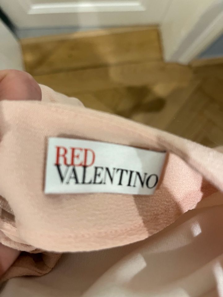 Red Valentino Kleid rosa 36 S in München