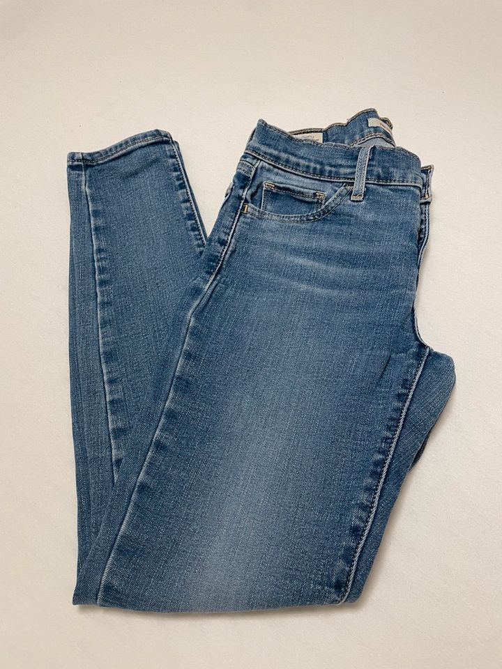 Levi’s super skinny in München