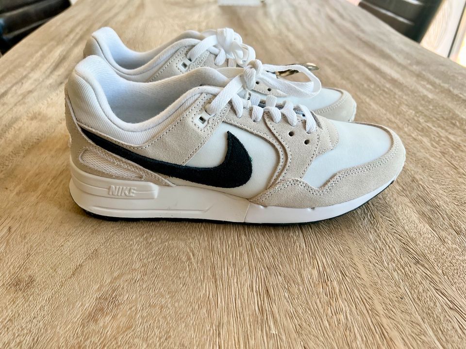 Nike Golfschuh Air Pegasus 89 Neu Gr. 39 in Winsen (Luhe)