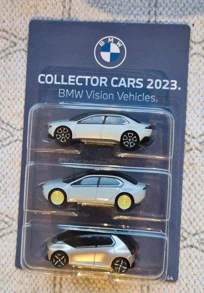 BMW Collector Cars 2023 I Vision Vehicles 1:64 in Höhenkirchen-Siegertsbrunn