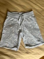 Niedliche Shorts v H&M/ Gr.116/ Jungen/ grau/ weiß/ wie neu Berlin - Mitte Vorschau